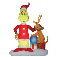 Grinchmas Delight: Inflatable Grinch & Max for Your Yard