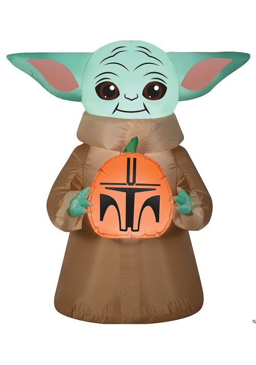 Star Wars Grogu Inflatable Mandalorian Yard Decoration